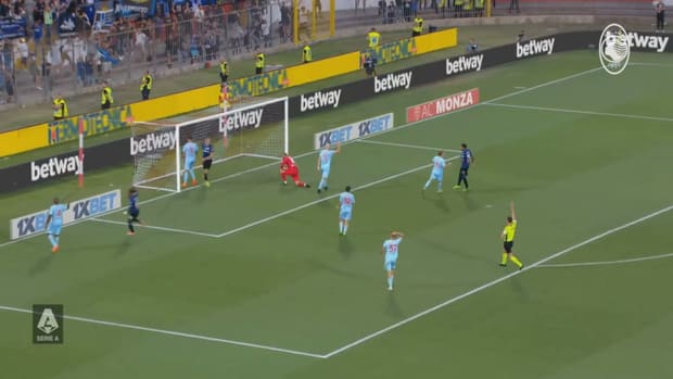 Rasmus Hojlund's first goal for Atalanta